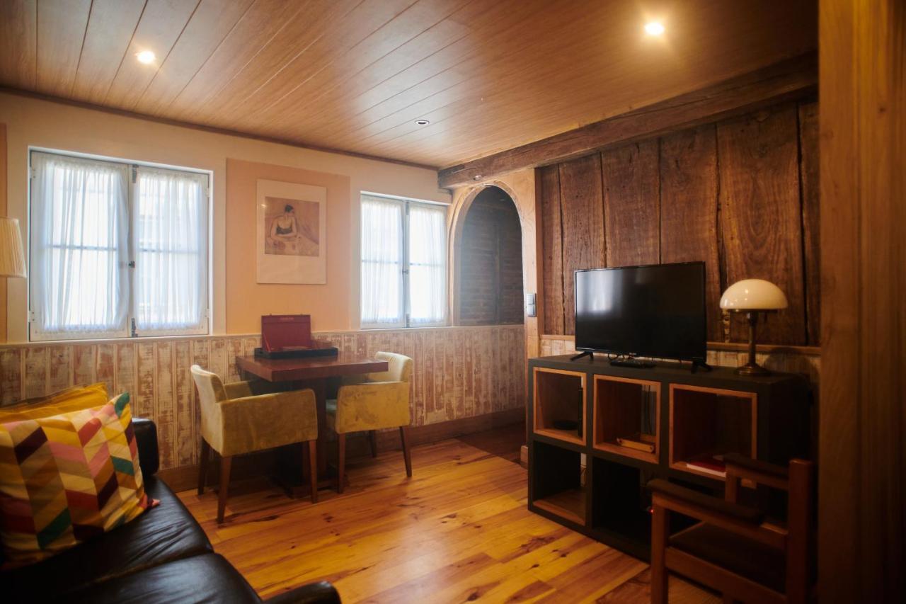 Casa Da Praca Velha Guest House Braga Zewnętrze zdjęcie